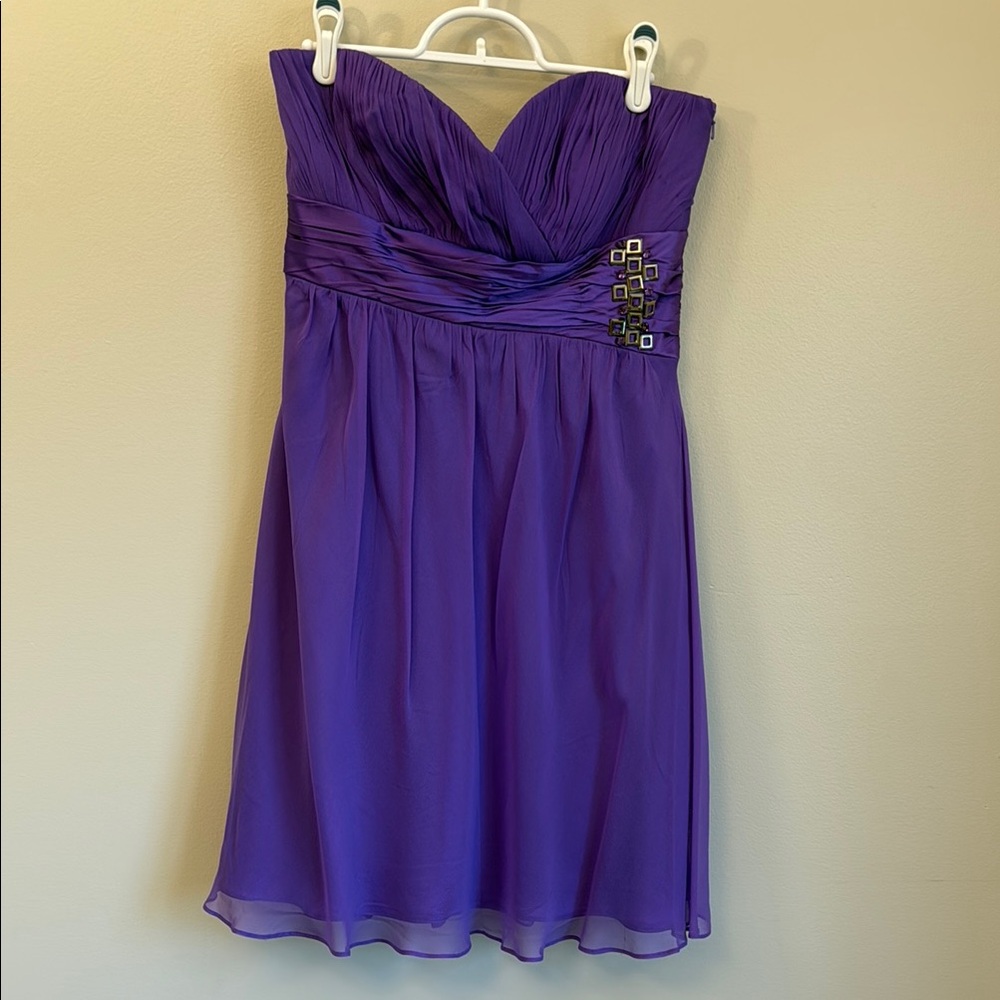 Elegant Purple Strapless Dress